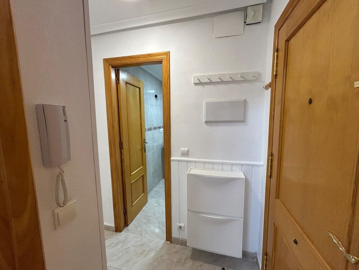 2 soverom Leilighet til salgs i Torrevieja - € 193 000 (Ref: 10174925)