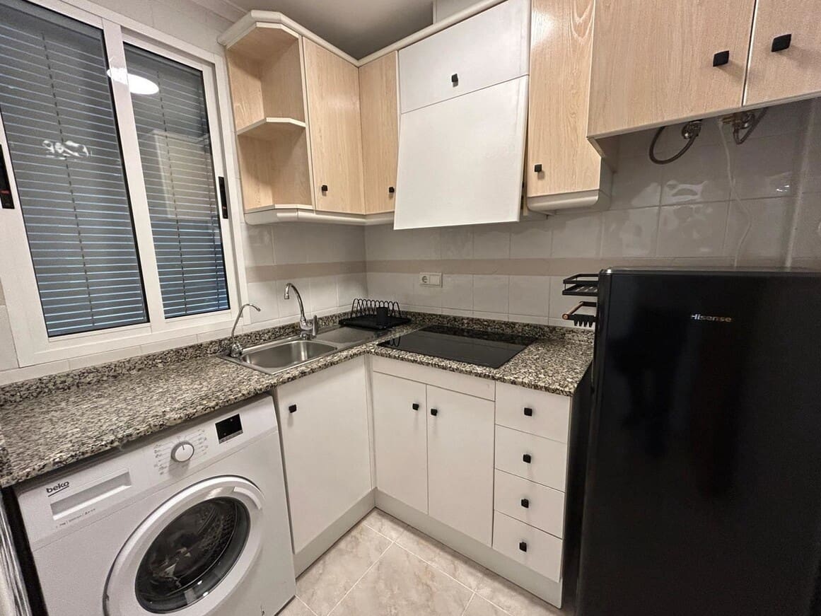 2 soverom Leilighet til salgs i Torrevieja - € 193 000 (Ref: 10174925)