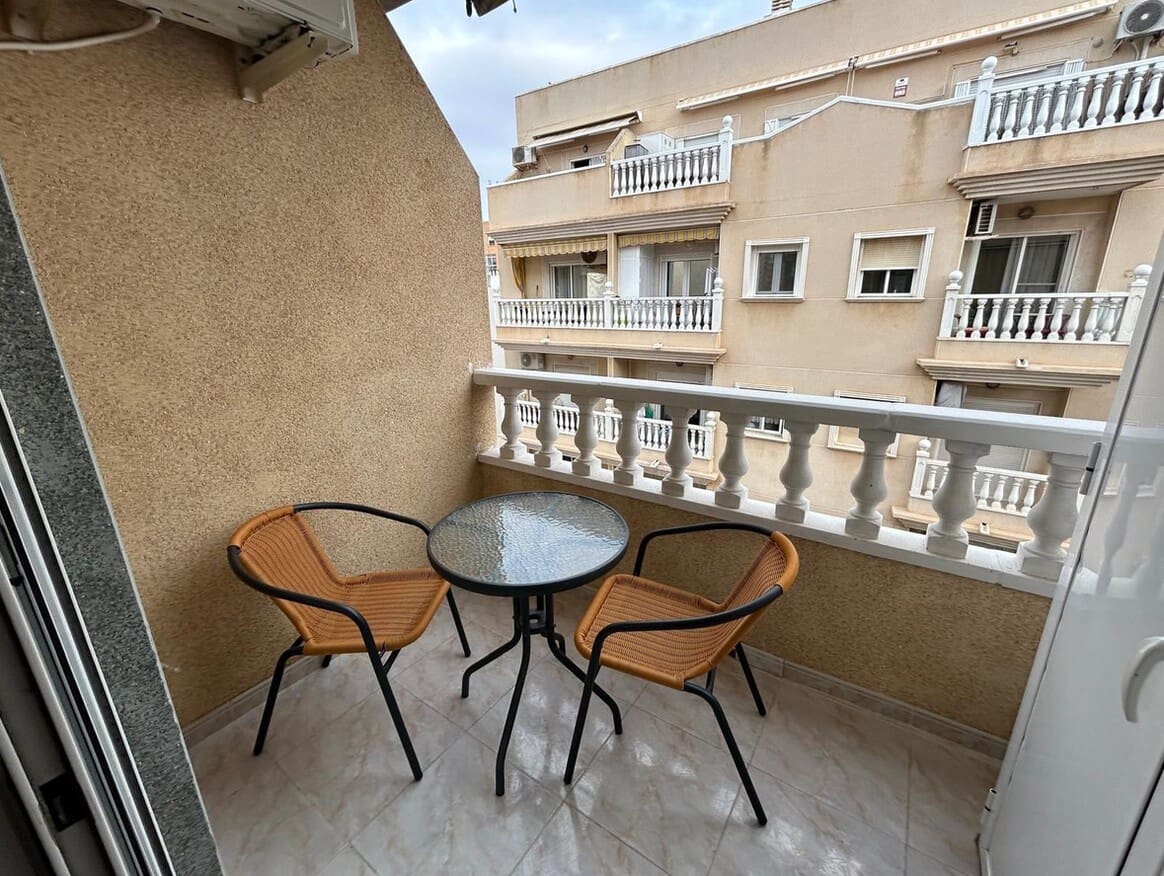 2 soverom Leilighet til salgs i Torrevieja - € 193 000 (Ref: 10174925)