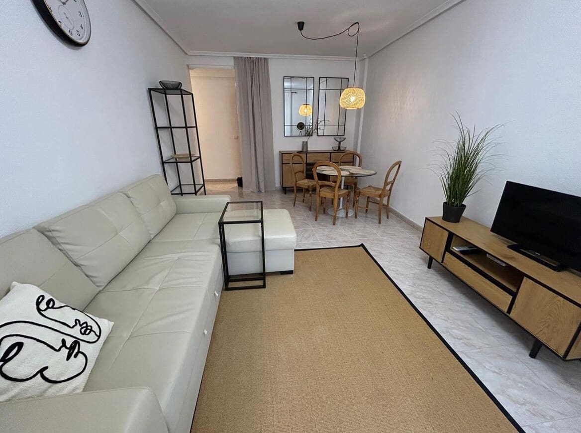 2 soverom Leilighet til salgs i Torrevieja - € 193 000 (Ref: 10174925)