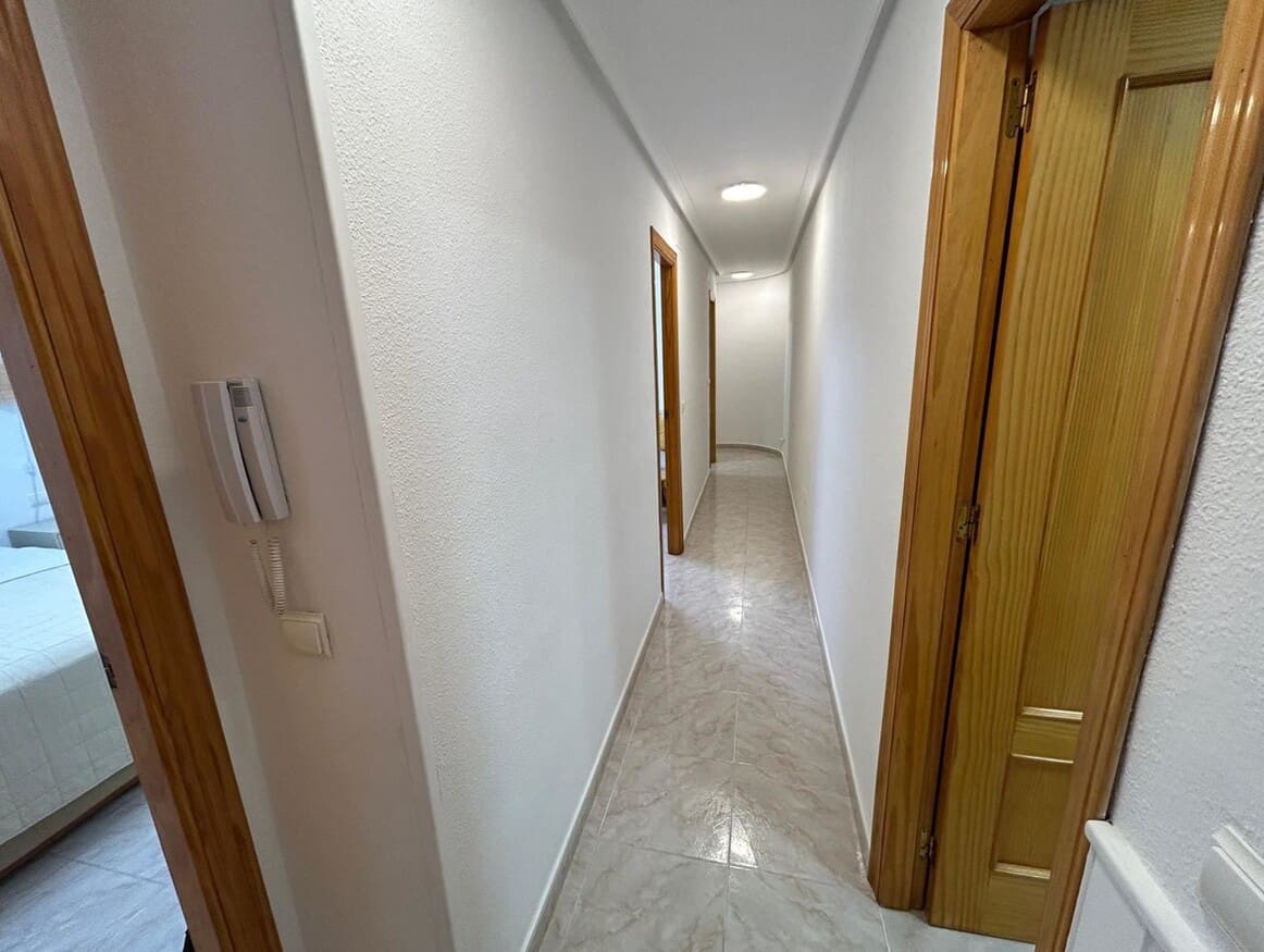 2 soverom Leilighet til salgs i Torrevieja - € 193 000 (Ref: 10174925)