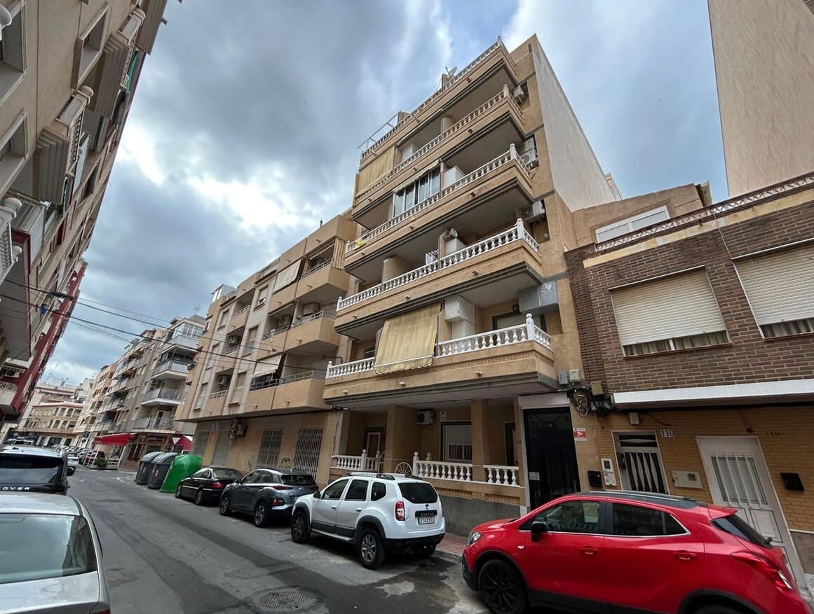 2 soverom Leilighet til salgs i Torrevieja - € 193 000 (Ref: 10174925)