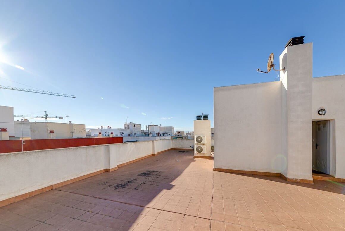 3 sovrum Lägenhet till salu i Torrevieja - 179 000 € (Ref: 10175556)