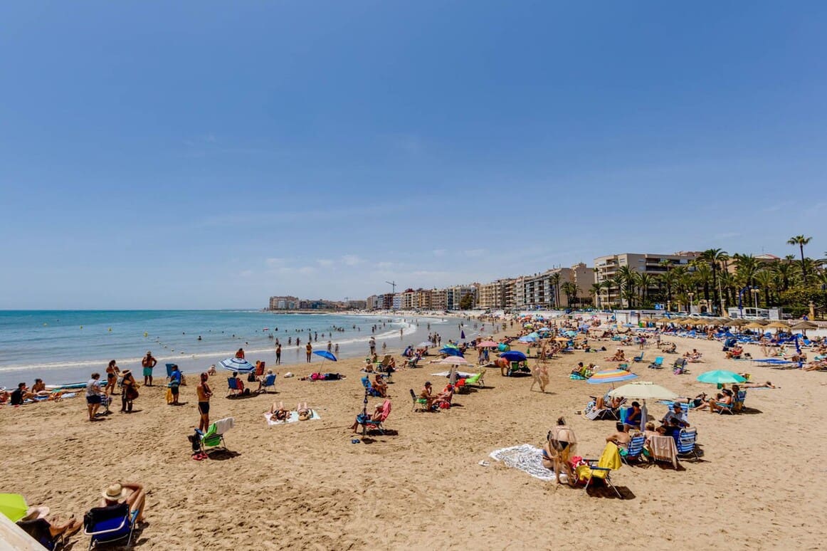 3 sovrum Lägenhet till salu i Torrevieja - 179 000 € (Ref: 10175556)