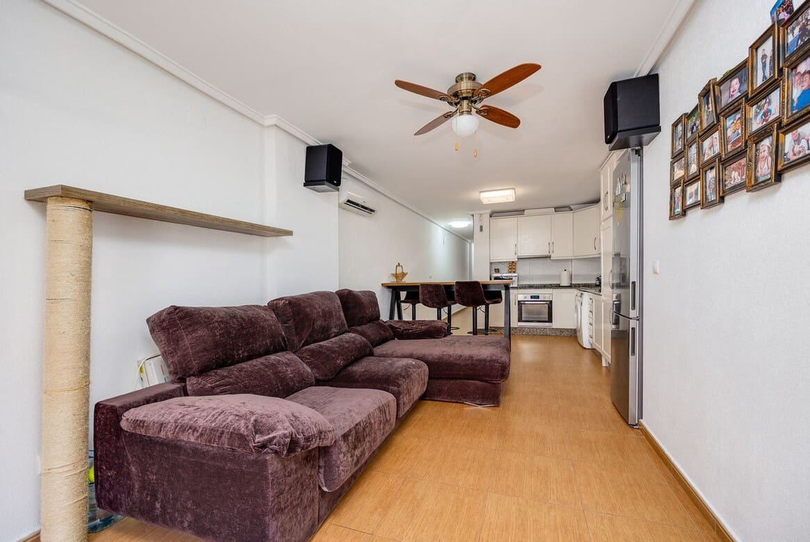 3 sovrum Lägenhet till salu i Torrevieja - 179 000 € (Ref: 10175556)