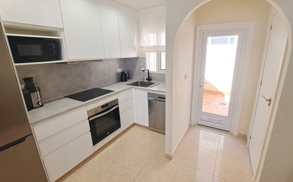 2 soverom Hus til salgs i Orihuela Costa med svømmebasseng garasje - € 194 995 (Ref: 10175871)
