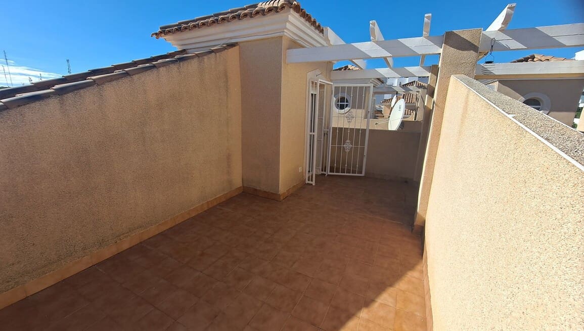 2 soverom Hus til salgs i Orihuela Costa med svømmebasseng garasje - € 194 995 (Ref: 10175871)
