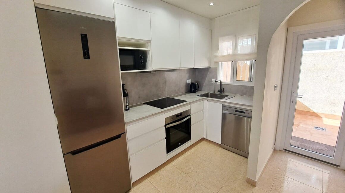 2 soverom Hus til salgs i Orihuela Costa med svømmebasseng garasje - € 194 995 (Ref: 10175871)