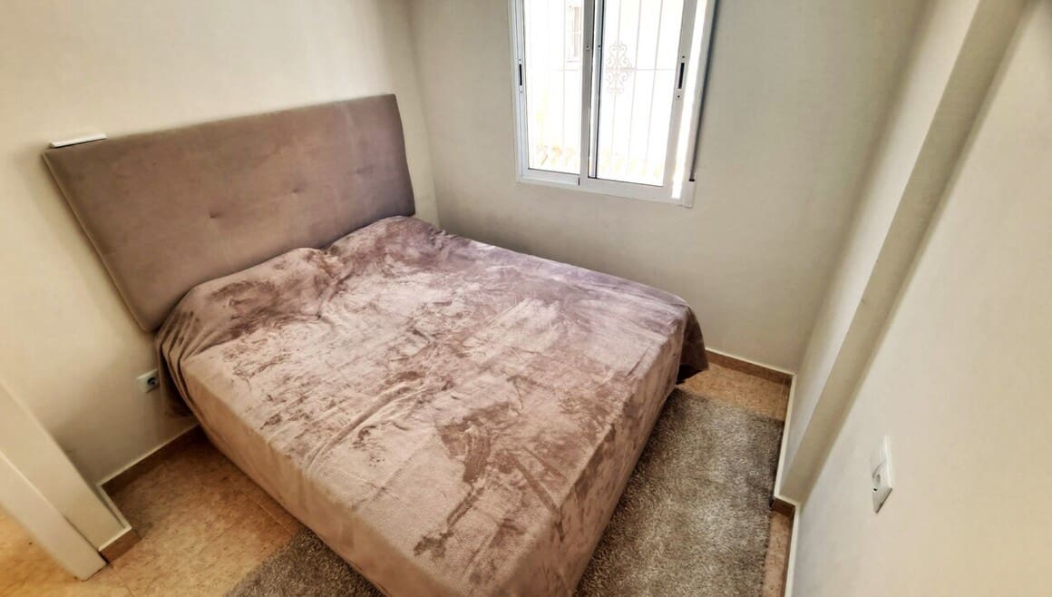 2 soverom Hus til salgs i Orihuela Costa med svømmebasseng garasje - € 194 995 (Ref: 10175871)