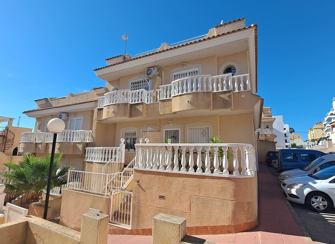 2 soverom Hus til salgs i Orihuela Costa med svømmebasseng garasje - € 194 995 (Ref: 10175871)