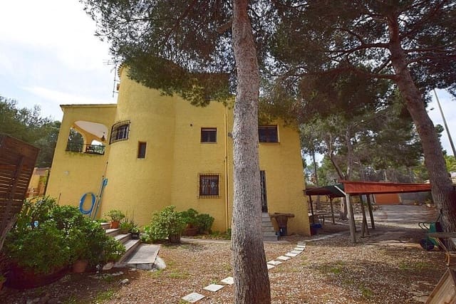 6 sypialnia Willa na sprzedaż w Las Filipinas z basenem garażem - 449 900 € (Ref: 10175872)