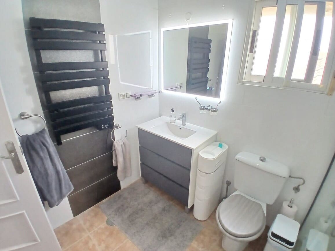 3 soveværelse Villa til salg i Orihuela Costa med swimmingpool - € 299.950 (Ref: 10175874)
