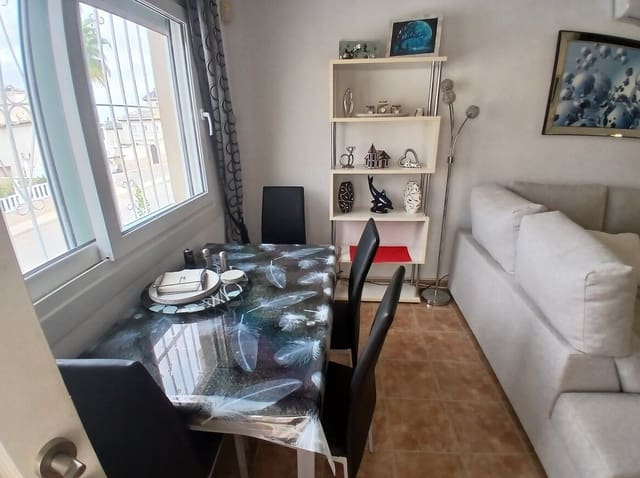 3 soveværelse Villa til salg i Las Filipinas med swimmingpool - € 299.950 (Ref: 10175874)