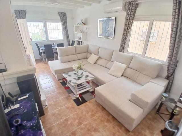 3 soveværelse Villa til salg i Las Filipinas med swimmingpool - € 299.950 (Ref: 10175874)