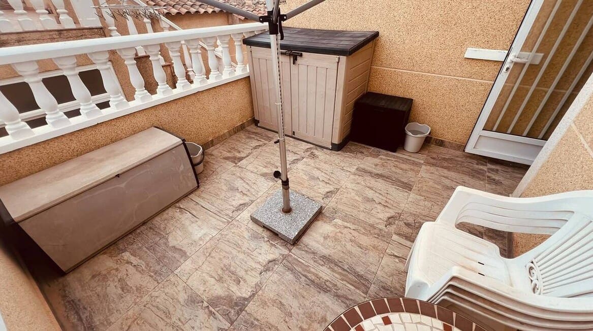 3 soveværelse Villa til salg i Orihuela Costa med swimmingpool - € 299.950 (Ref: 10175874)