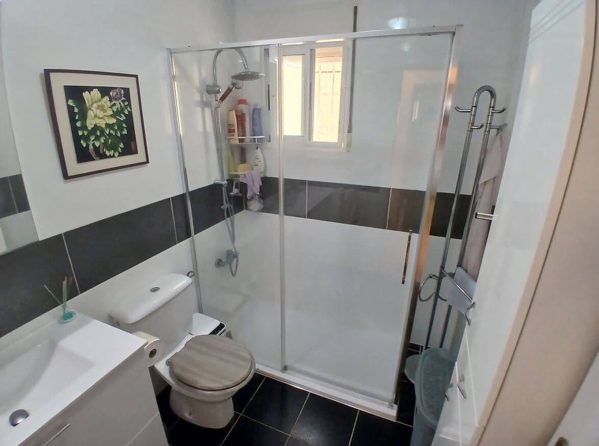 3 soveværelse Villa til salg i Orihuela Costa med swimmingpool - € 299.950 (Ref: 10175874)