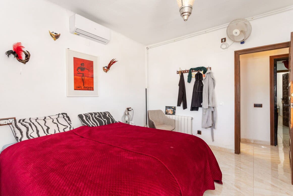 4 soveværelse Villa til salg i Orihuela Costa med swimmingpool garage - € 750.000 (Ref: 10175875)