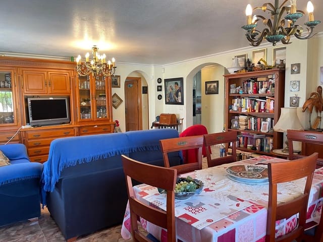 4 chambre Villa/Maison à vendre à Cabo Roig, Orihuela avec piscine garage - 560 000 € (Ref: 10175876)