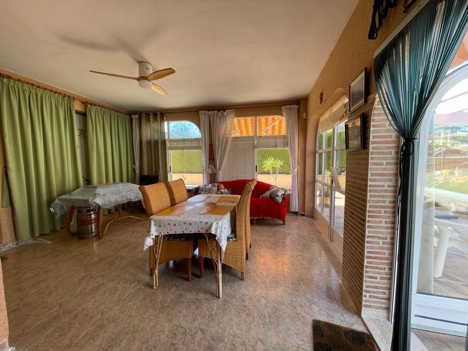 4 slaapkamer Villa te koop in Cabo Roig met zwembad garage - € 560.000 (Ref: 10175876)