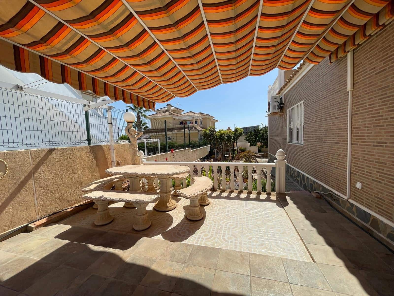4 slaapkamer Villa te koop in Cabo Roig met zwembad garage - € 560.000 (Ref: 10175876)