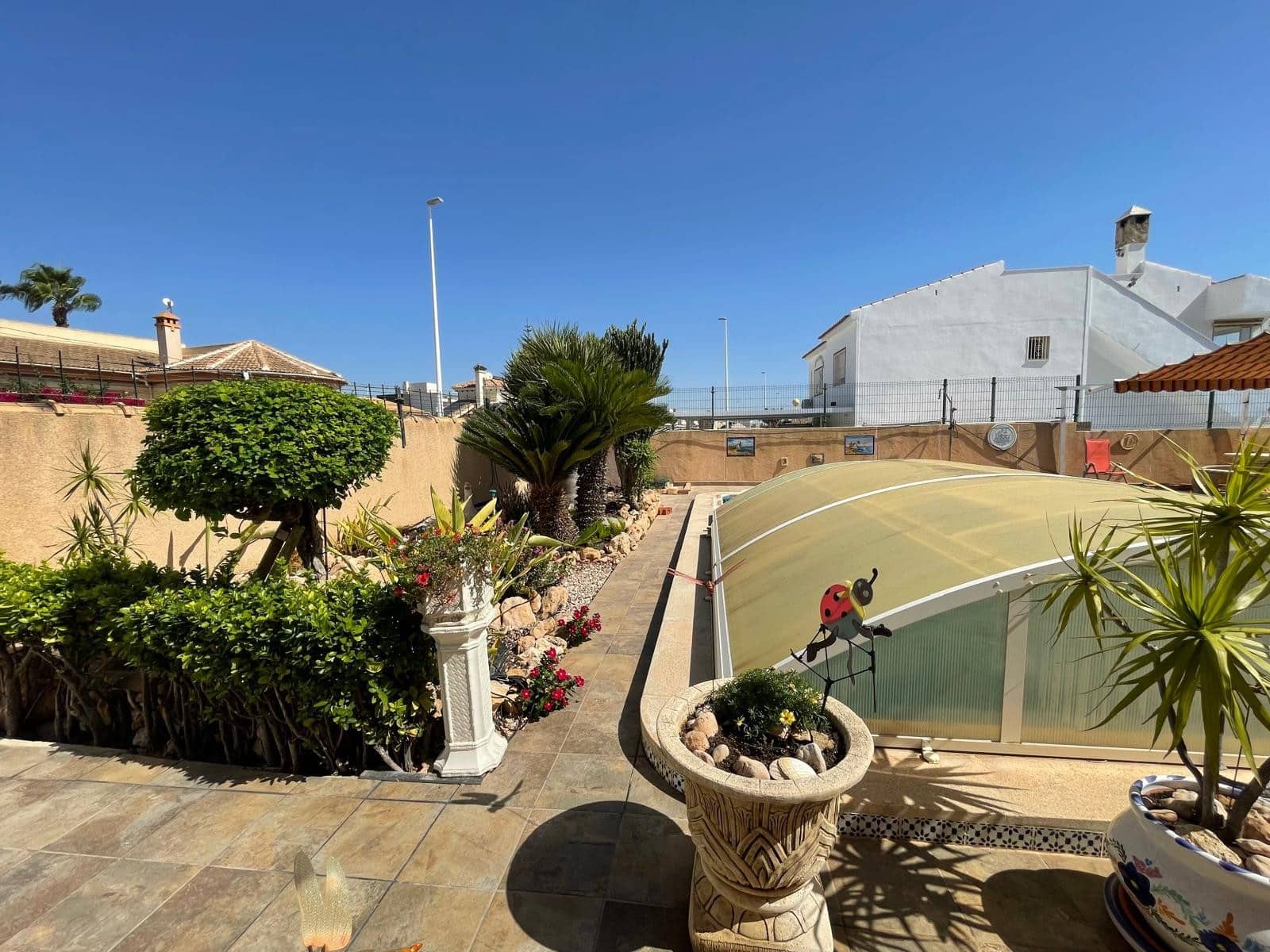 4 slaapkamer Villa te koop in Cabo Roig met zwembad garage - € 560.000 (Ref: 10175876)