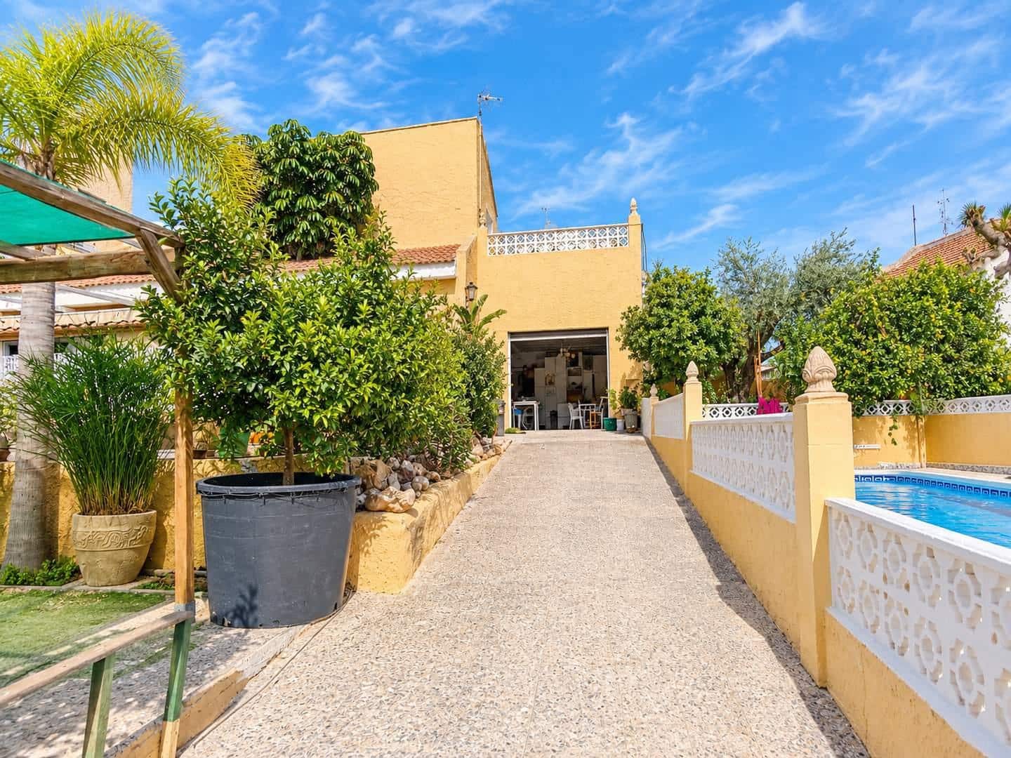 3 slaapkamer Villa te koop in San Miguel de Salinas met zwembad garage - € 369.000 (Ref: 10176964)