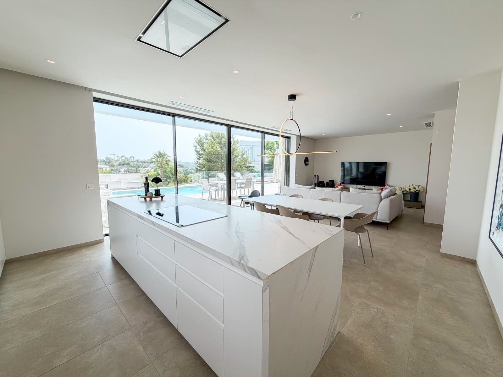 3 sypialnia Willa na sprzedaż w Orihuela Costa z basenem garażem - 995 000 € (Ref: 10176965)