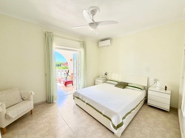 4 sypialnia Willa na sprzedaż w Ciudad Quesada, Rojales z basenem garażem - 690 000 € (Ref: 10176967)