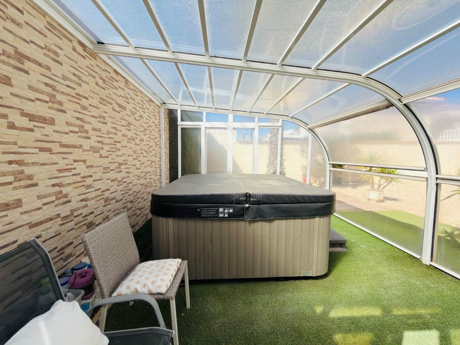 4 sypialnia Willa na sprzedaż w Ciudad Quesada z basenem garażem - 690 000 € (Ref: 10176967)