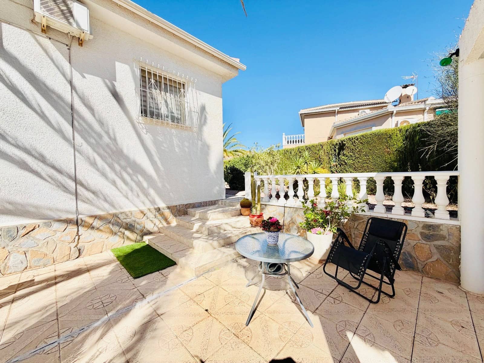 4 sypialnia Willa na sprzedaż w Ciudad Quesada z basenem garażem - 690 000 € (Ref: 10176967)