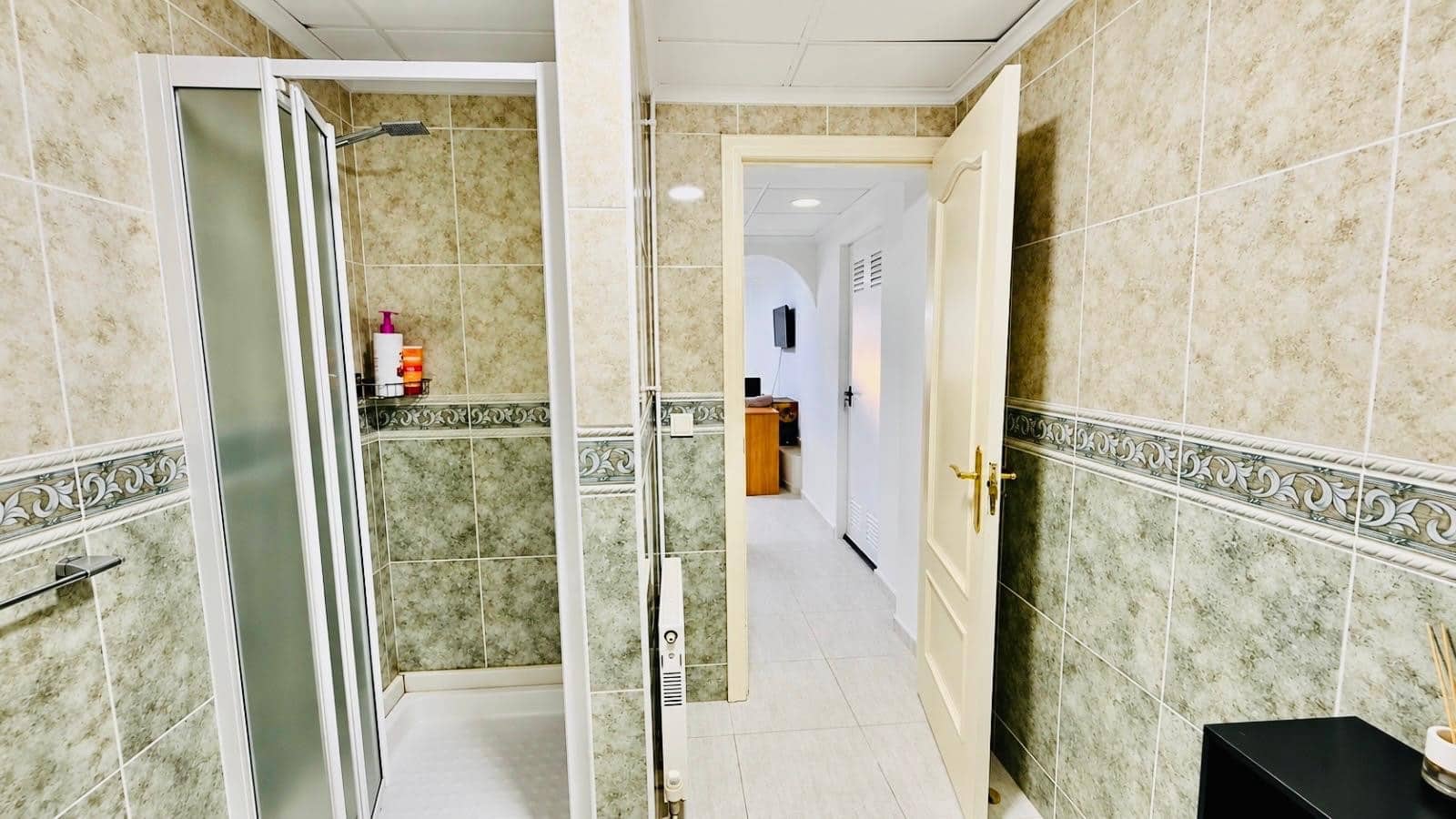 4 sypialnia Willa na sprzedaż w Ciudad Quesada z basenem garażem - 569 000 € (Ref: 10176968)