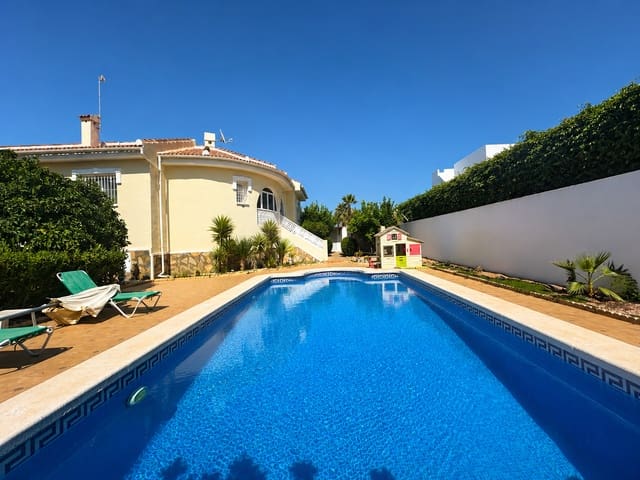 3 slaapkamer Villa te koop in Ciudad Quesada, Rojales met zwembad garage - € 450.000 (Ref: 10176969)