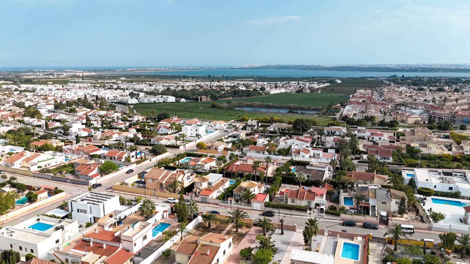 3 slaapkamer Villa te koop in Ciudad Quesada met zwembad garage - € 450.000 (Ref: 10176969)