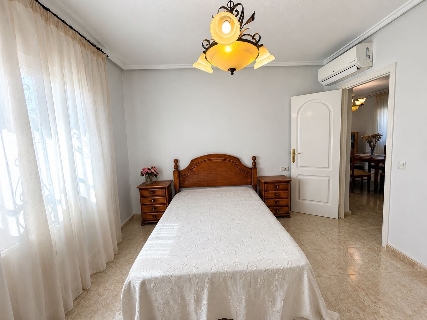 3 slaapkamer Villa te koop in Ciudad Quesada met zwembad garage - € 450.000 (Ref: 10176969)