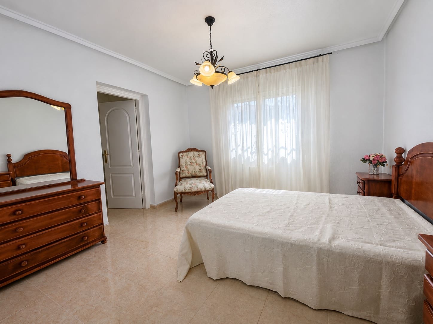 3 slaapkamer Villa te koop in Ciudad Quesada met zwembad garage - € 450.000 (Ref: 10176969)