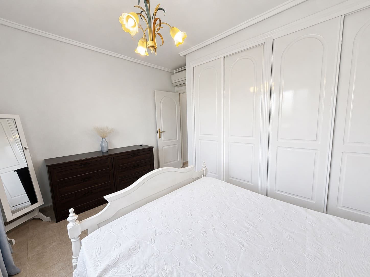 3 slaapkamer Villa te koop in Ciudad Quesada met zwembad garage - € 450.000 (Ref: 10176969)