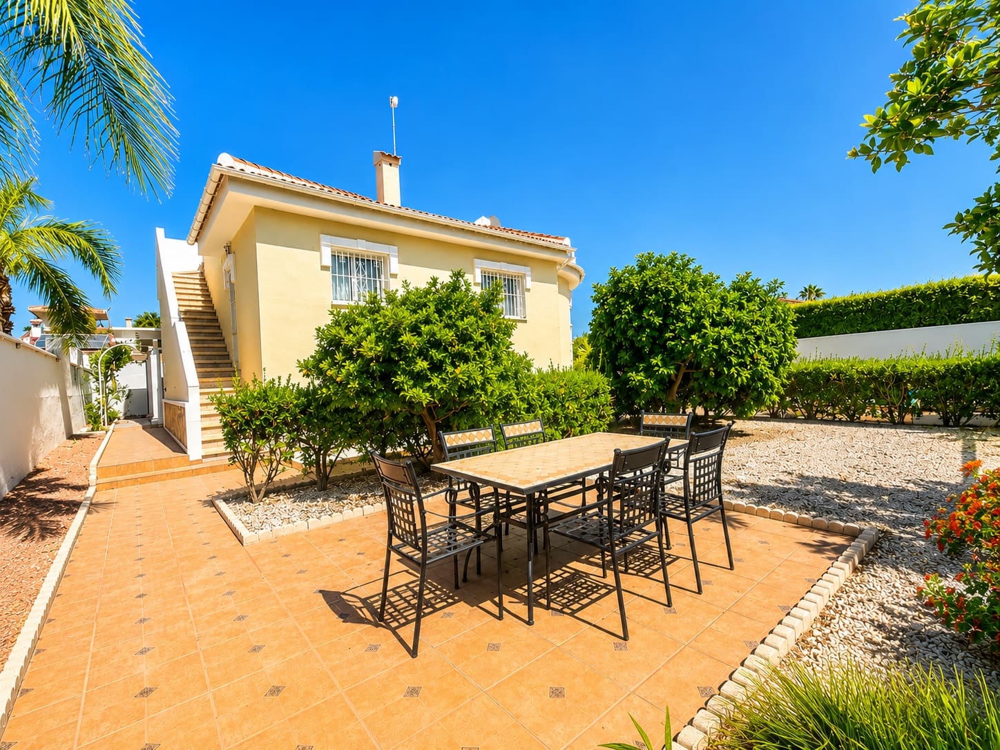 3 slaapkamer Villa te koop in Ciudad Quesada met zwembad garage - € 450.000 (Ref: 10176969)