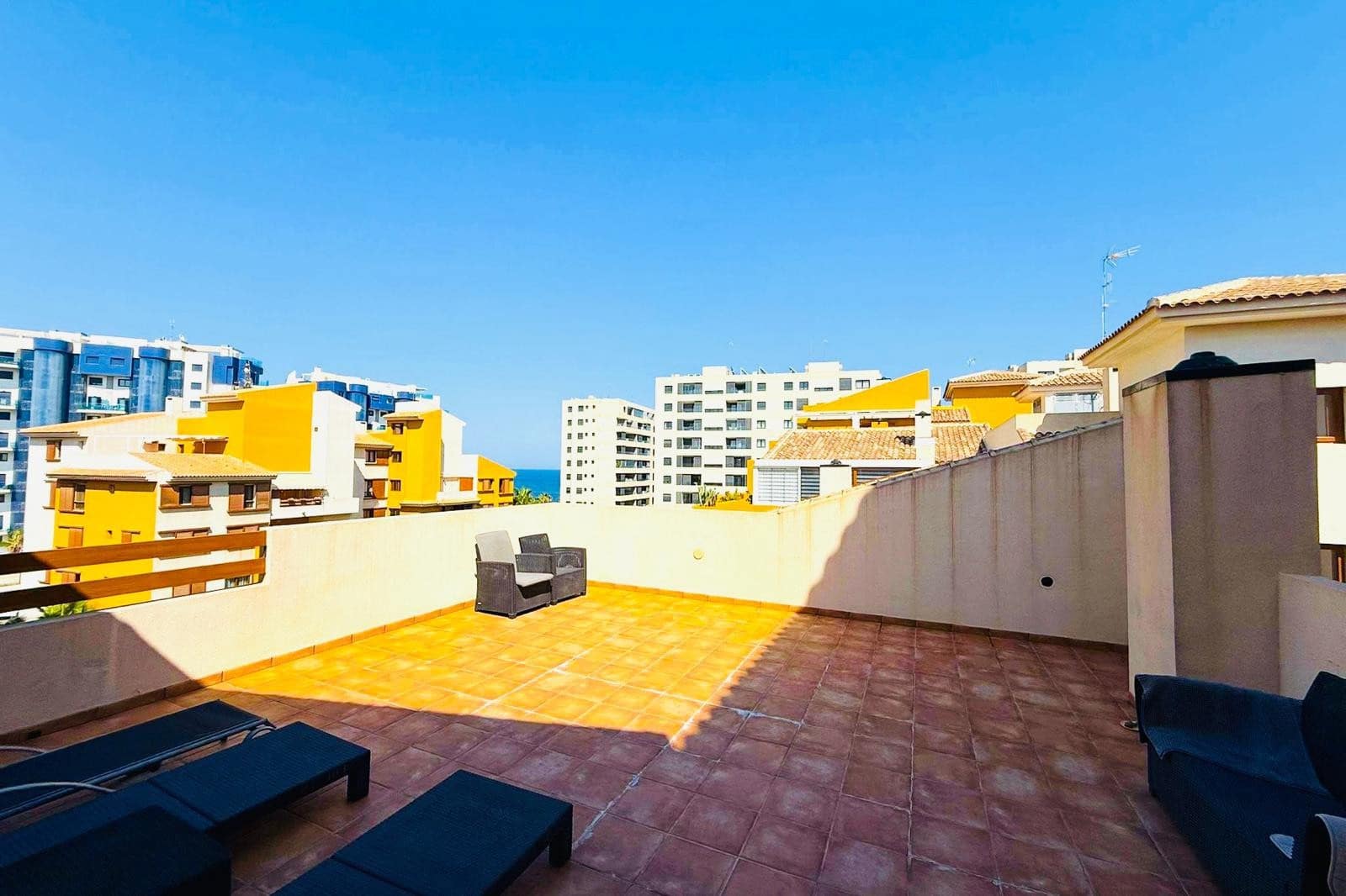 3 sovrum Lägenhet till salu i Orihuela Costa med pool garage - 435 000 € (Ref: 10176970)