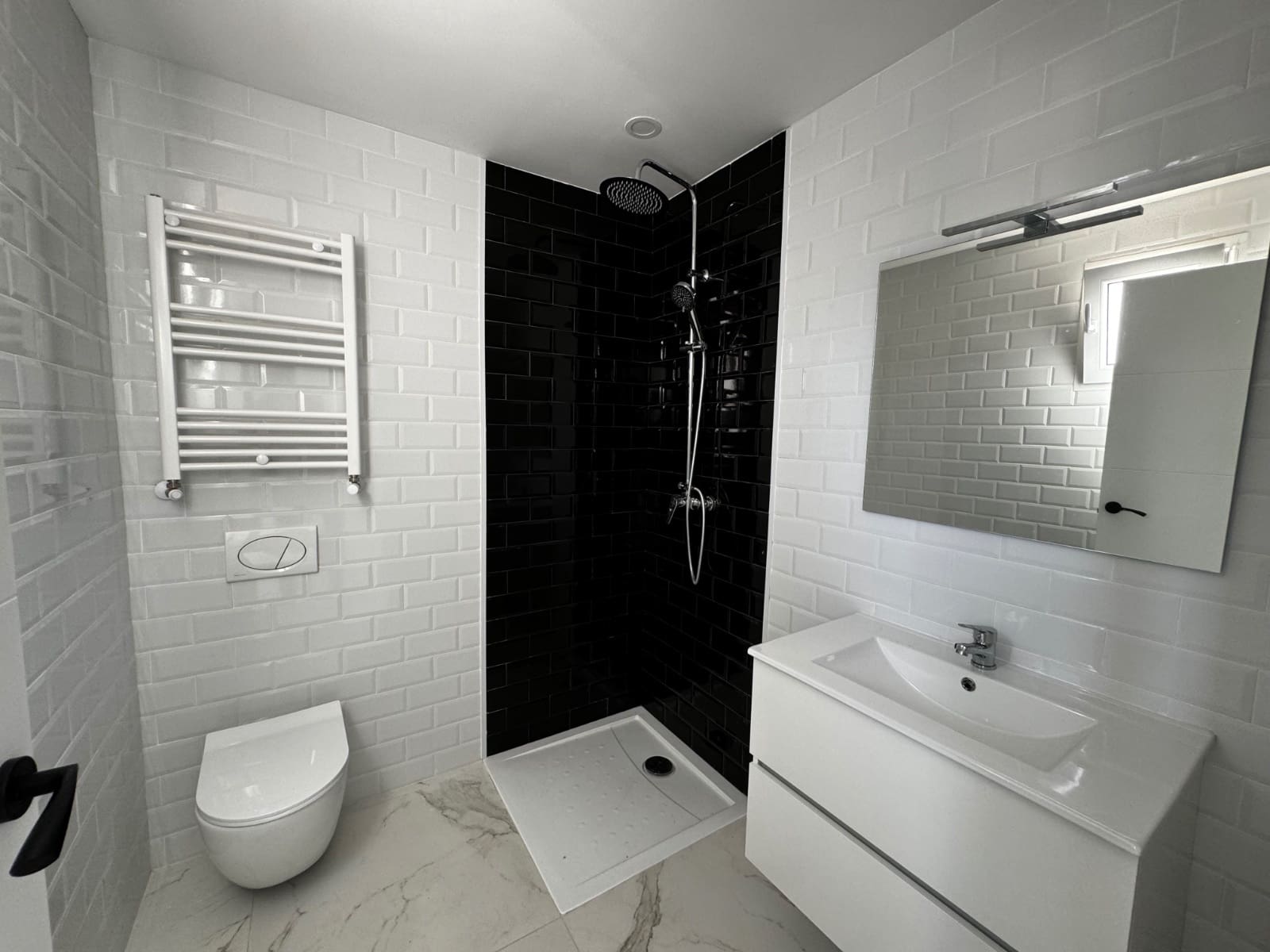 5 Zimmer Villa zu verkaufen in Los Balcones mit Pool Garage - 849.000 € (Ref: 10176975)