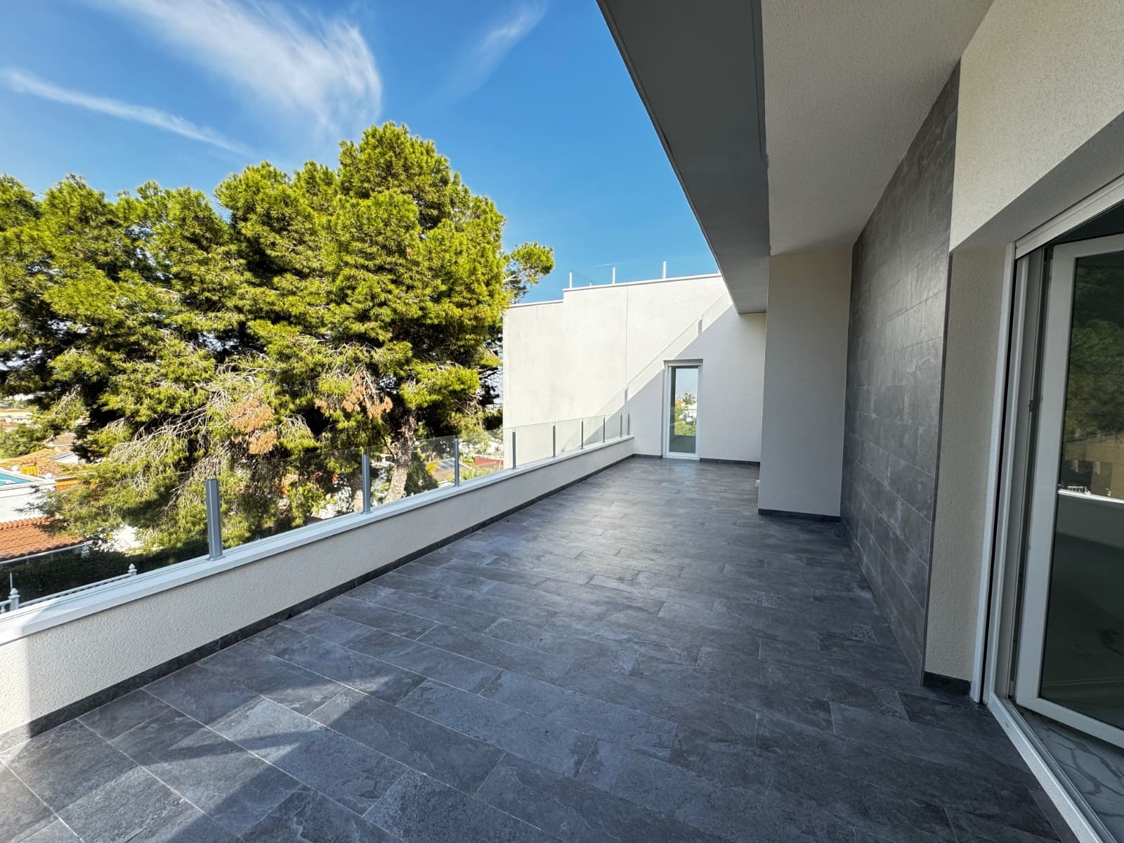5 Zimmer Villa zu verkaufen in Los Balcones mit Pool Garage - 849.000 € (Ref: 10176975)