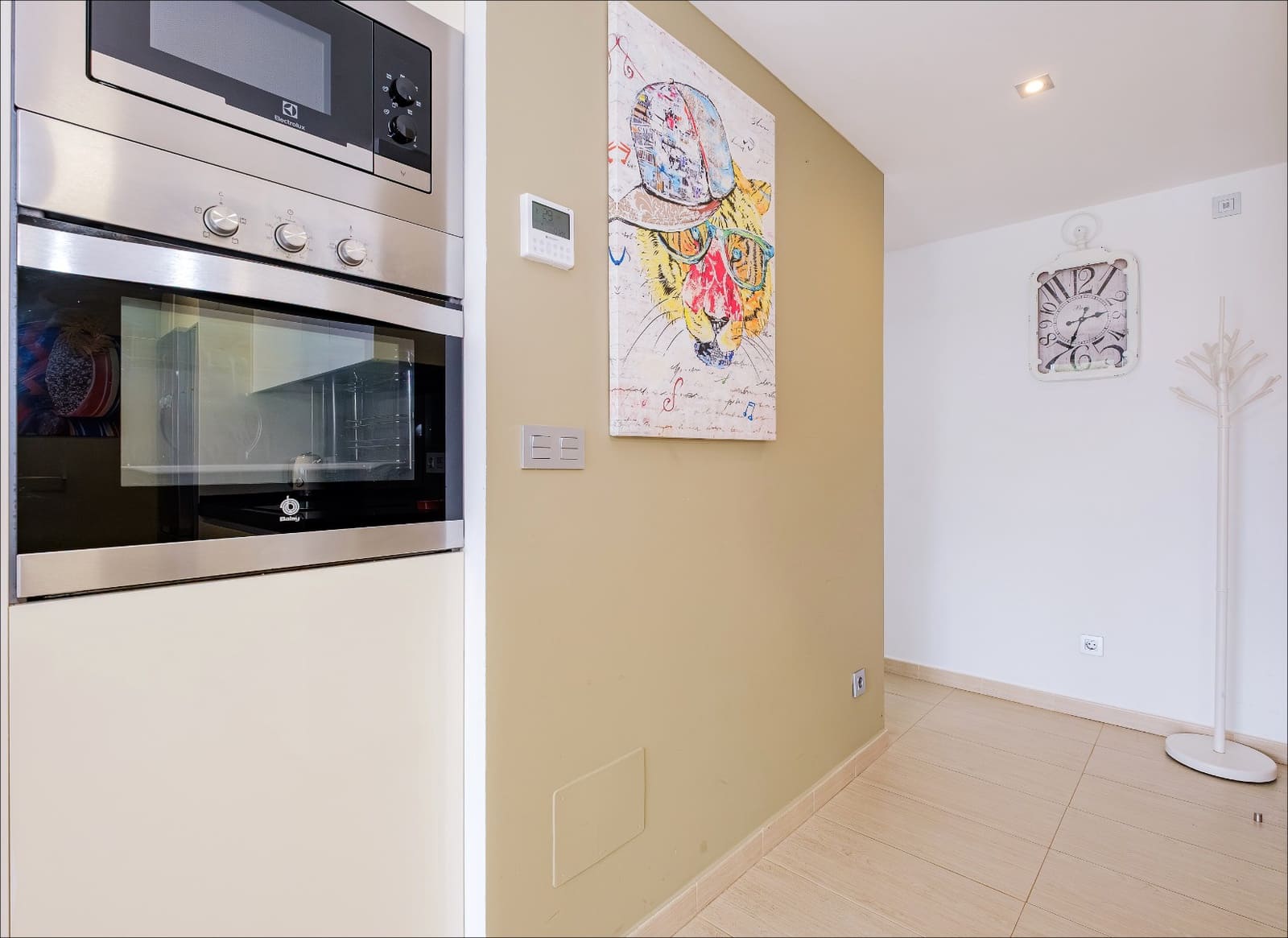Apartamento de 2 habitaciones en Orihuela Costa en venta con piscina garaje - 285.000 € (Ref: 10176977)