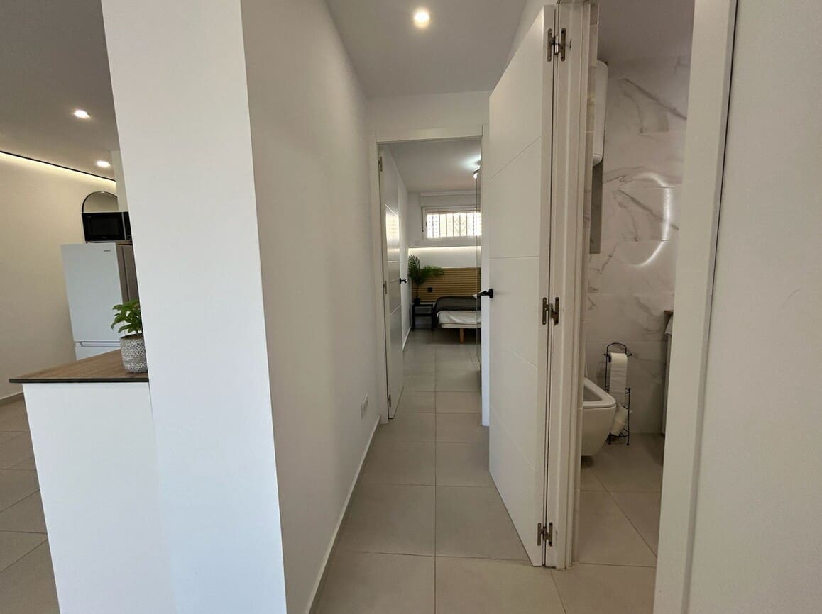 Apartamento de 3 habitaciones en Torrevieja en venta - 246.000 € (Ref: 10176979)