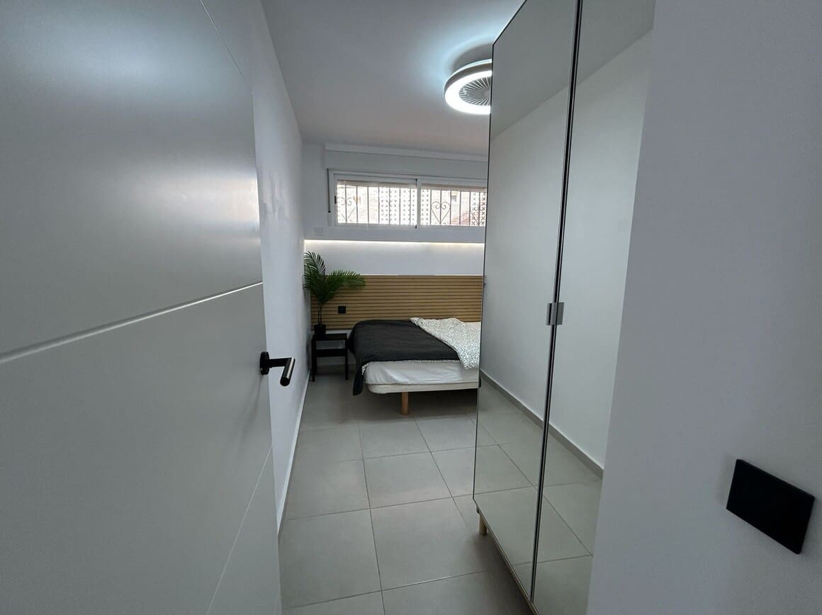 Apartamento de 3 habitaciones en Torrevieja en venta - 246.000 € (Ref: 10176979)