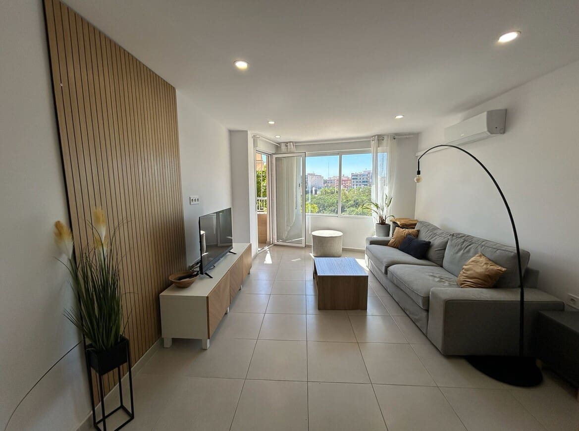 Apartamento de 3 habitaciones en Torrevieja en venta - 246.000 € (Ref: 10176979)