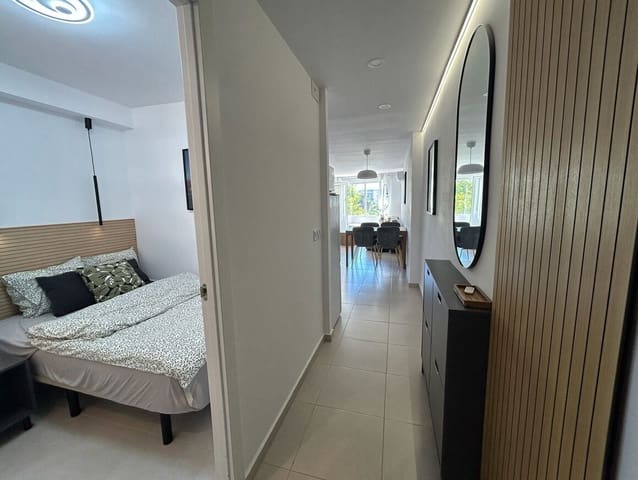3 Zimmer Apartment zu verkaufen in Puerto Deportivo, Torrevieja - 246.000 € (Ref: 10176979)