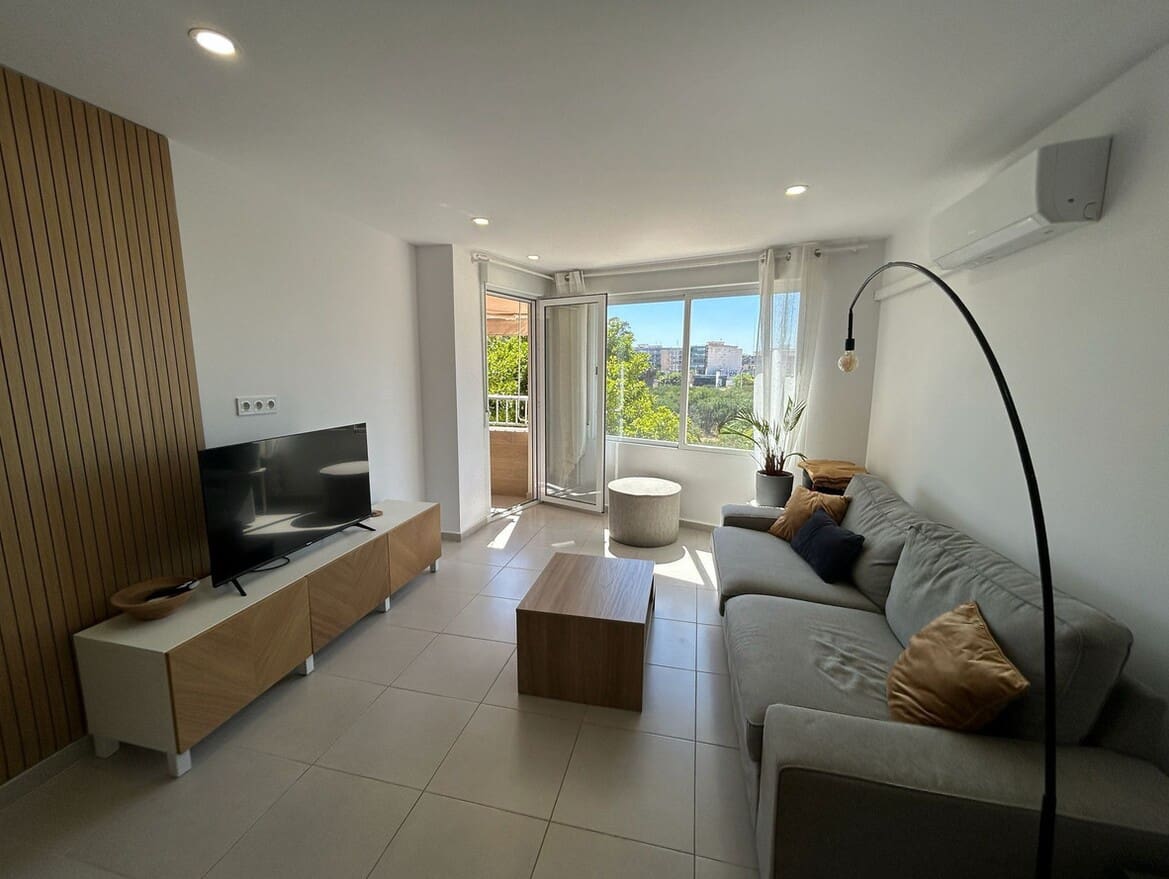 Apartamento de 3 habitaciones en Torrevieja en venta - 246.000 € (Ref: 10176979)