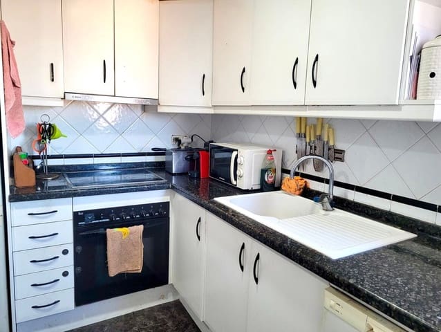 3 slaapkamer Appartement te koop in Zona Pueblo, Guardamar del Segura - € 214.900 (Ref: 10176980)