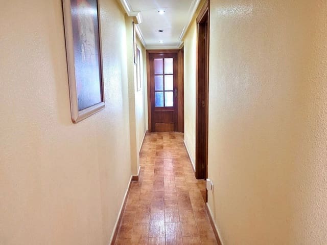 3 slaapkamer Appartement te koop in Zona Pueblo, Guardamar del Segura - € 214.900 (Ref: 10176980)