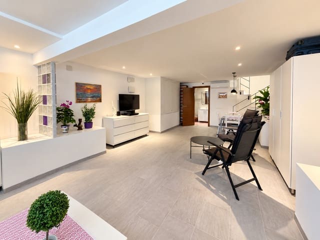 2 quarto Moradia em Banda para venda em Aguas Nuevas, Torrevieja com piscina - 295 000 € (Ref: 10176981)