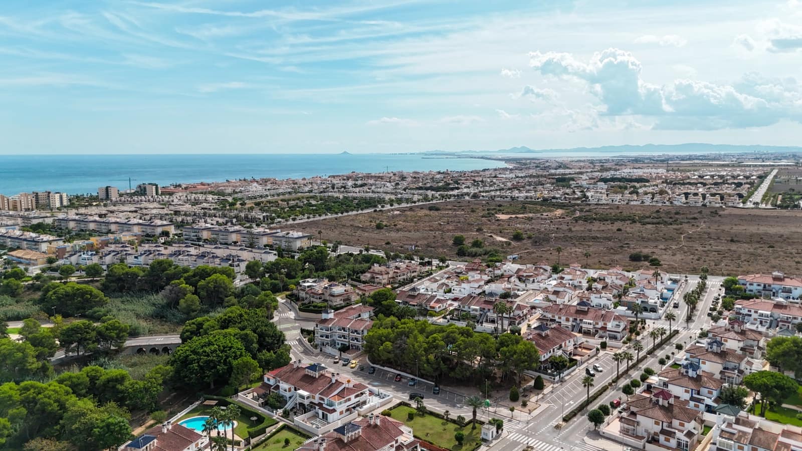 3 quarto Moradia para venda em Pilar de la Horadada com piscina - 395 000 € (Ref: 10176983)